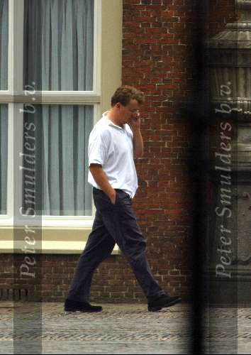 Den Haag 5 september 2003
Prins Friso met gsm