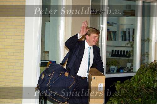 Den Haag 07 december 2003
Koningin Beatrix en Prins Friso en Mabel Wisse Smit op bezoek in Bronovo.