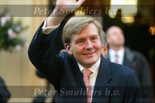 Den Haag 9 december 2003
Prins Willem Alexander aangeven Prinses Catharina Amalia Beatrix Carmen Victoria .