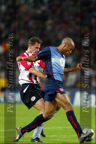 Eindhoven 25 september 2002
PSV-Arsenal 0-4
Thierry Henry en Andre Ooijer