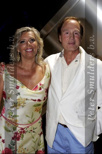 Monaco 10 september 2004
Modeshow Monique Collignon in Grimaldi. 
Andre Pool met vrouw