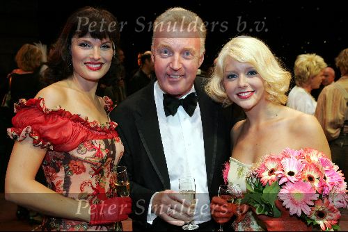 Rotterdam 19 september 2004
Premiere Crazy for You in het nieuwe Luxor.
Anouk v Nes Andre v Duin en Chantal Janzen