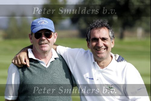 Elst 8 september 2004
Golftournooi voor het goede doel Leukemie patienten
Wil Luikinga en Aristakes