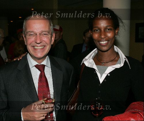 Scheveningen 13 september 2004
Premiere Cool in pathe scheveningen.
Ayaan Hirsi Ali met Gerrit Zalm