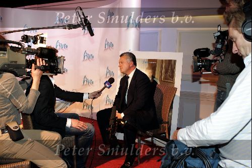 Hilversum 30 september 2004
Persconferentie Bram Moszkowicz met Reinout Oerlemans ivm nieuw programma
