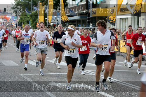 Zaandam 19 september 2004
Dam tot Dam Loop. 
Caroline Tensen en Peter Gallas