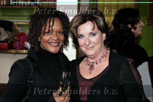 Amsterdam 21 september 2004
Presentatie boek Sylvana Simons.
Ruth Jacoth en Catherine Keyl