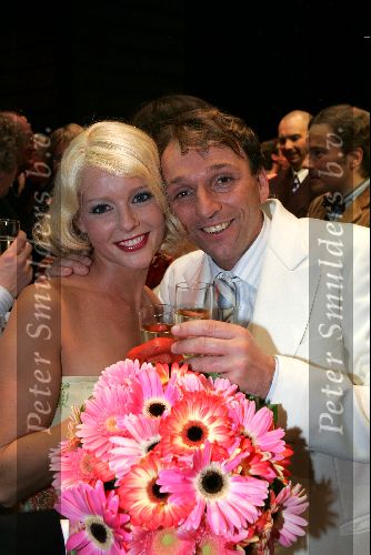 Rotterdam 19 september 2004
Premiere Crazy for You in het nieuwe Luxor.
Chantal Janzen Dick Cohen