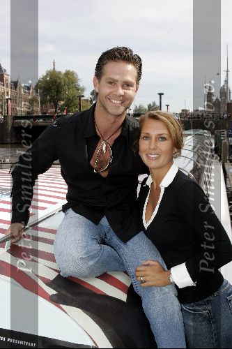 Amsterdam 17 september 2004
Danny de Munk presentatie nieuwe show. 
Danny de Munk  met vrouw Jenny