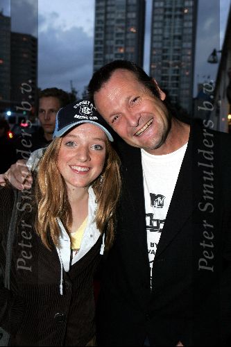 Scheveningen 13 september 2004
Premiere Cool in pathe scheveningen.
Dave Schram met dochter