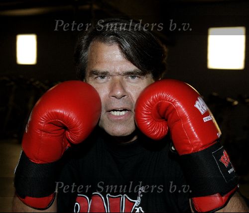 Amstelveen 23 september 2004
Presentatie boksers bekende nederlanders bij Special Sports.   
Emile Ratelband