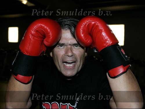 Amstelveen 23 september 2004
Presentatie boksers bekende nederlanders bij Special Sports.   
Emile Ratelband