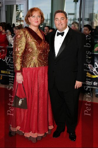 Rotterdam 19 september 2004
Premiere Crazy for You in het nieuwe Luxor.
Erwin v Lambaart met vrouw