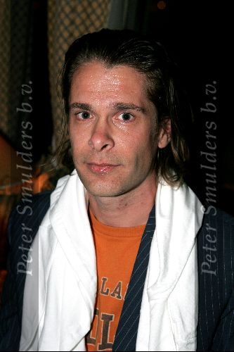 Scheveningen 13 september 2004
Premiere Cool in pathe scheveningen.
Hans Teeuwen