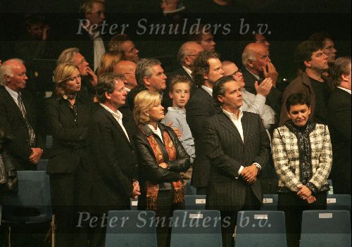 Amsterdam 27 september 2004
Afscheid Andre Hazes in de Amsterdam Arena
Harrie v Hooff met Els en Harrie v d Moesdijk