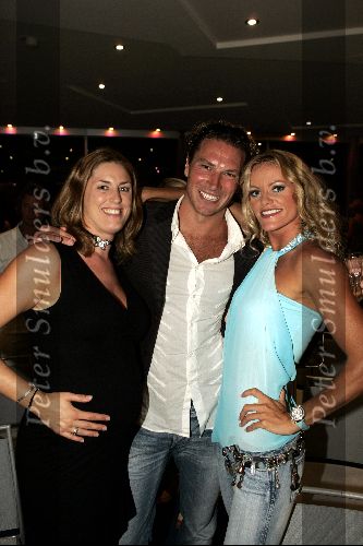 Monaco 10 september 2004
Modeshow Monique Collignon in Grimaldi. 
Inge de Bruijn met ex vriend en zijn zwangere vriendin