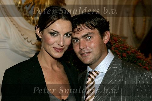 Amsterdam 6 september 2004
Modeshow Frans Molenaar in het Amstel Hotel.
Irene v d Laar met nieuwe vriend Sander