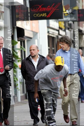 Amsterdam 11 september 2004
Jaap v Zweden aan het wandelen met de direkteur van het concertgebouw