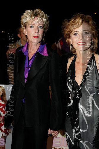 Utrecht 24 september 2004
Premiere Alice in glamourland.
Joan Nederlof met vriendin