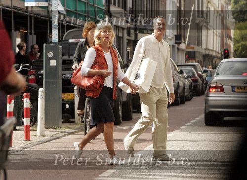Amsterdam 11 september 2004
Johan Cruyff met zijn vrouw op pc hooftstraat