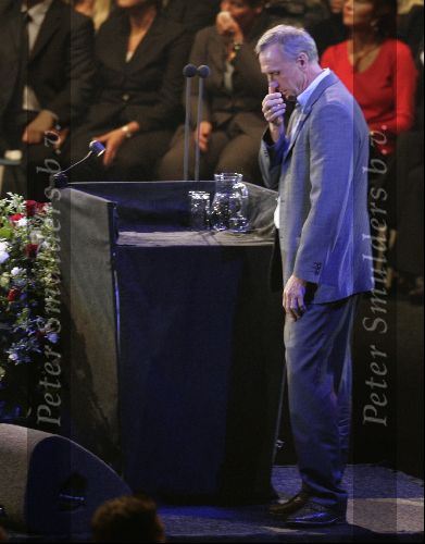 Amsterdam 27 september 2004
Afscheid Andre Hazes in de Amsterdam Arena
Johan Cruyff