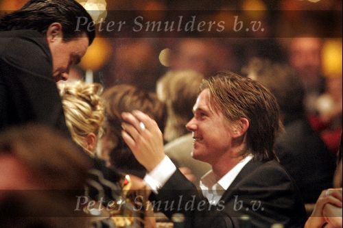 Hilversum 30 september 2004
Uitreiking Gouden beelden in studio 21
Dinand Woesthoff  met Johnny de Mol
