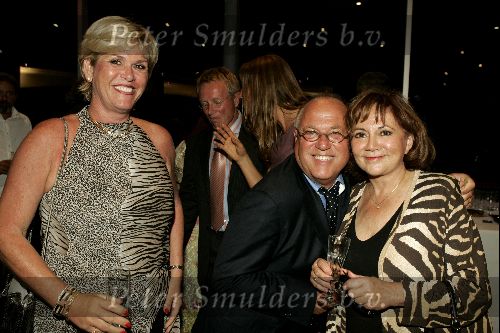 Monaco 10 september 2004
Modeshow Monique Collignon in Grimaldi. 
Therese Steinmetz met Joop Braakhekke en Ellen Brusse