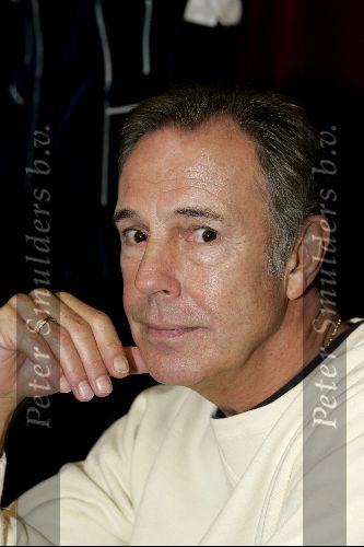 Amsterdam 22 september 2004
Presentatie Hello Dolly . 
Jos Brink