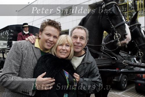Amsterdam 22 september 2004
Presentatie Hello Dolly .  
Jamai Idols Willeke Alberti en Jos Brink