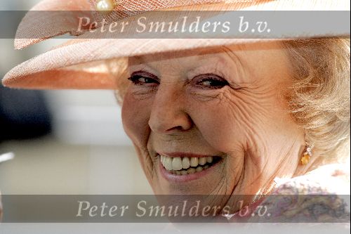 Den Haag 12 september 2004
Koningin Beatrix opent Diligentia.