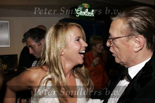 Utrecht 24 september 2004
Premiere Alice in glamourland.
Linda de Mol met  vader John de Mol sr