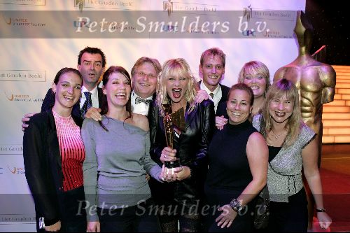 Hilversum 30 september 2004
Uitreiking Gouden beelden in studio 21
Manuela Kemp met haar team