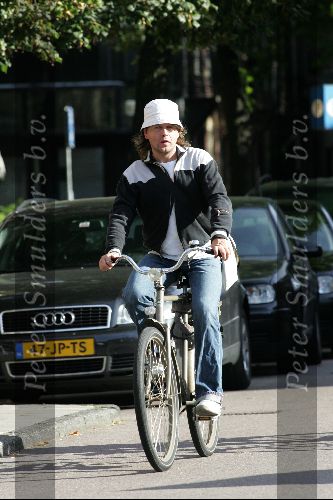 Amsterdam 10 september 2004
Marc Marie huybregts op fiets