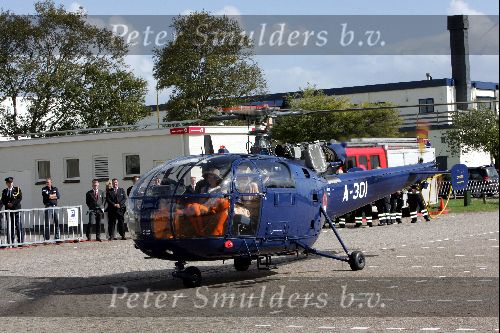 Heerenveen 14 september 2004
Maxima bij Batavus voor 1000000 e fiets. 
Maxima in helicopter