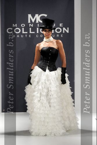 Monaco 10 september 2004
Modeshow Monique Collignon in Grimaldi. 
Monique Collignon