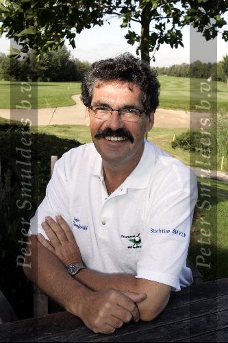 Elst 8 september 2004
Golftournooi voor het goede doel Leukemie patienten
Peter Timofeeff