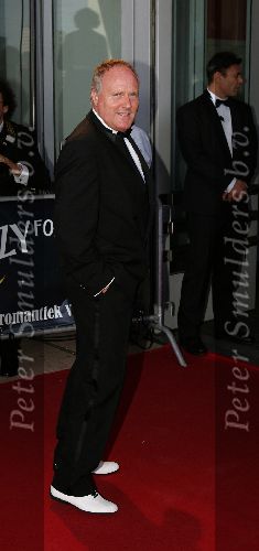 Rotterdam 19 september 2004
Premiere Crazy for You in het nieuwe Luxor.
Peter Tuinman met witte schoenen