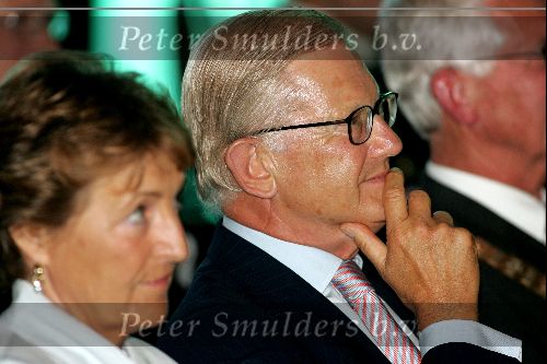Barneveld 7 september 2004
Prinses Margriet en Pieter v Vollenhoven openen het nieuwe Politie en brandweer gebouw. Met Jan Kamminga en vrouw
