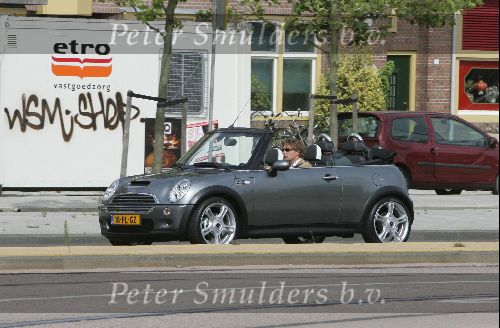 Amsterdam 11 september 2004
Prins Bernhard Jr in mini cooper cabrio