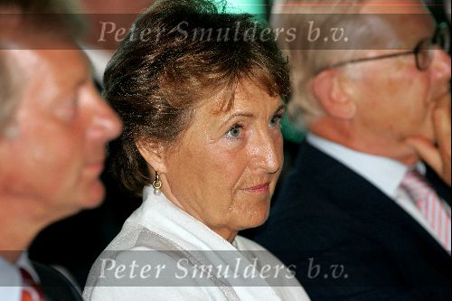 Barneveld 7 september 2004
Prinses Margriet en Pieter v Vollenhoven openen het nieuwe Politie en brandweer gebouw. Met Jan Kamminga en vrouw