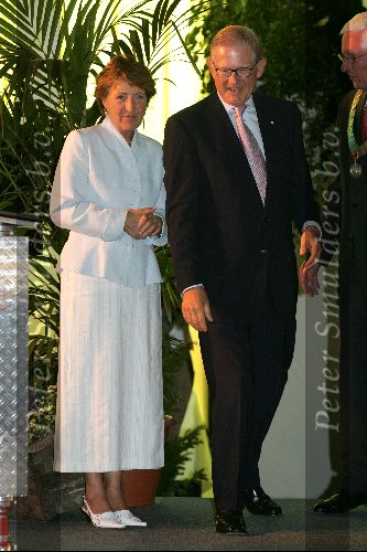 Barneveld 7 september 2004
Prinses Margriet en Pieter v Vollenhoven openen het nieuwe Politie en brandweer gebouw.