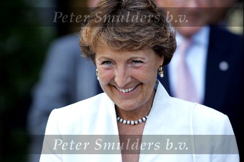 Barneveld 7 september 2004
Prinses Margriet en Pieter v Vollenhoven openen het nieuwe Politie en b randweer gebouw.