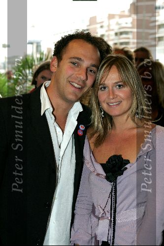 Scheveningen 13 september 2004
Premiere Cool in pathe scheveningen.
Ralph de Vries met vriendin Carlijn