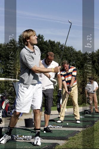 Lieren 6 september 2004
Golftournooi Ronnie Tober op de scherpenberg.
Richard Witschge op drivingrange