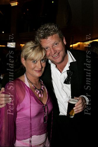 Hilversum 30 september 2004
Uitreiking Gouden beelden in studio 21
Sybrand Niessen met Vivian Boelen