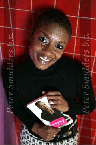 Amsterdam 21 september 2004
Presentatie boek Sylvana Simons.
Sylvana Simons