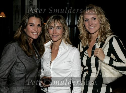 Amsterdam 21 september 2004
Presentatie wijnen Gordon in hotel Blakes.
Wendy v Dijk met Quincy Trustfull