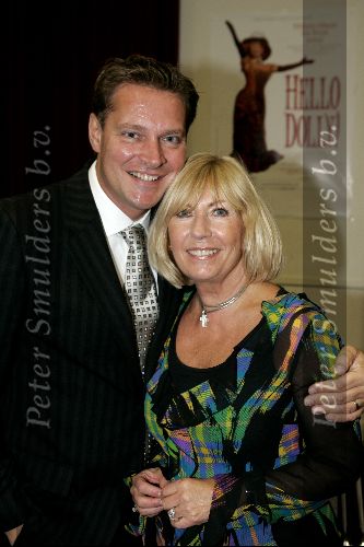 Amsterdam 22 september 2004
Presentatie Hello Dolly .
Albert Verlinden en Willeke Alberti