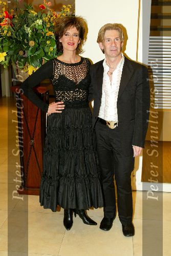 Amsterdam 12 maart 2002
Modeshow Monique Collignon in Sotheby\'s
Jet v d Mey en Addy v d Krommenacker