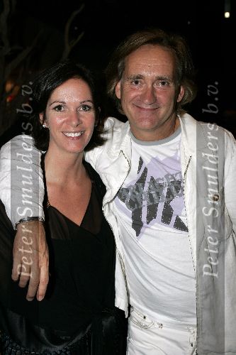 Amsterdam 8 september 2005
Modeshow Monique Collignon.
Annemarie v Gaal met vriend .. de Vlieger
